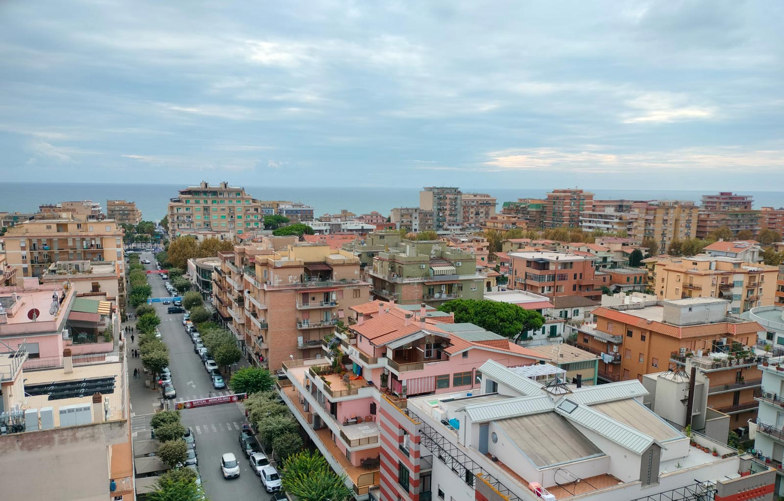 L’amministrazione Grando accelera sul cemento: il 25 giugno si decide il futuro della città.